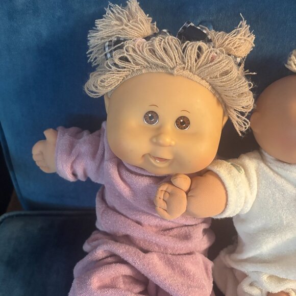 3 Vintage Cabbage Patch Dolls - Picture 2 of 5
